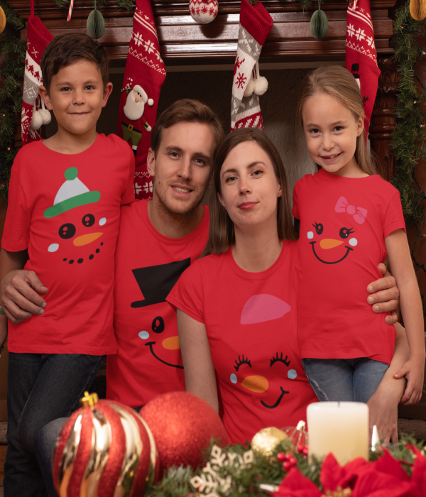 Set pentru familie pe rosu Merry Christmas Happy Family Set pentru familie pe rosu Merry Christmas Happy Family