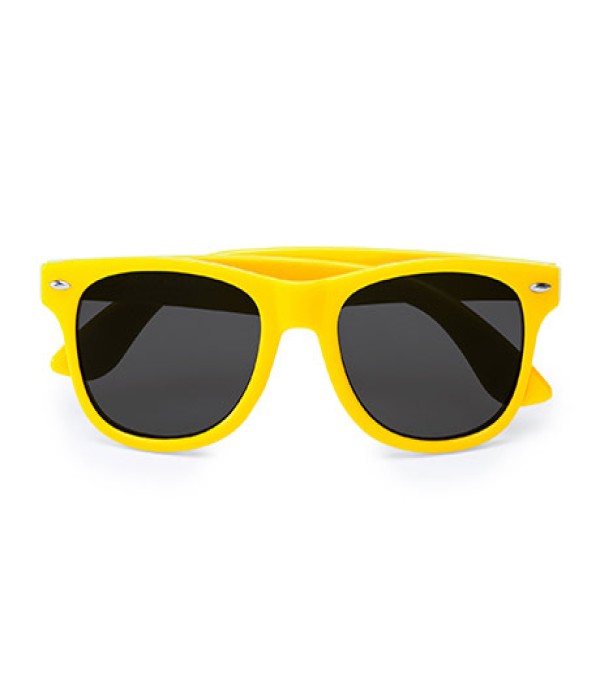Ochelari de soare cu design clasic si protectie UV Ochelari de soare cu design clasic si protectie UV