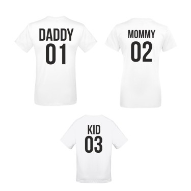 Set-uri de tricouri pentru familie pe alb sau pe negru Daddy 01, Mommy 02 si Kid 03 pe negru