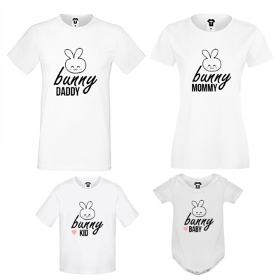 Set pentru familie pe alb sau negru Bunny Family Set pentru familie pe alb sau negru Bunny Family