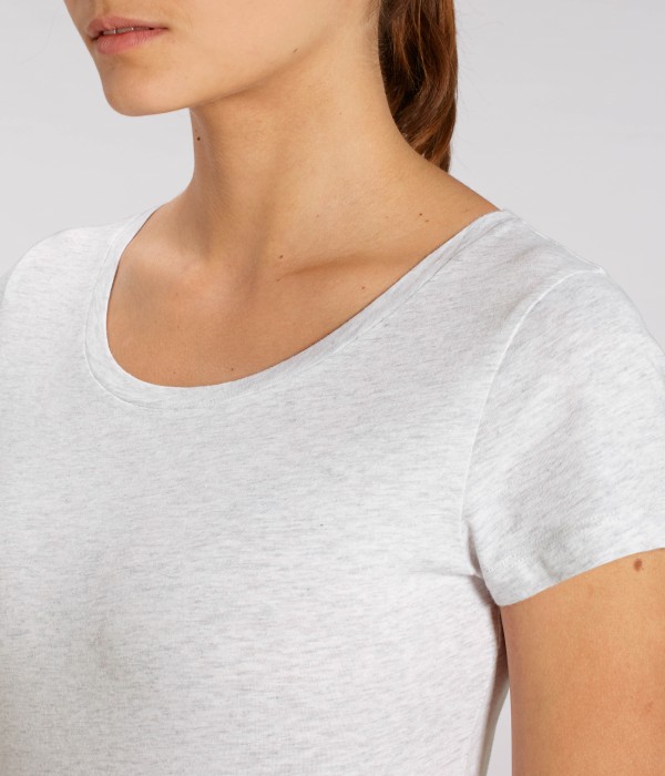 Tricou de femei din 100% bumbac organic pe gri-alb Tricou de femei din 100% bumbac organic pe gri-alb