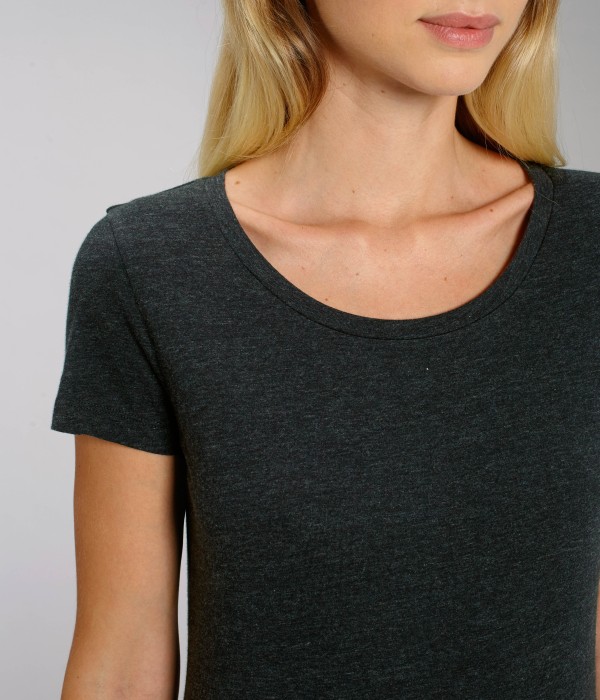 Tricou de femei din 100% bumbac organic pe culoarea denim negru