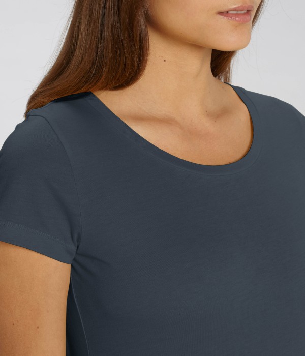 Tricou de femei din 100% bumbac organic pe albastru-gri Tricou de femei din 100% bumbac organic pe albastru-gri